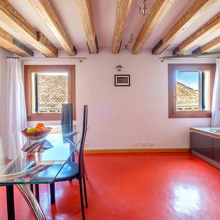 The Lion'S House Apt4 Венеция Экстерьер фото