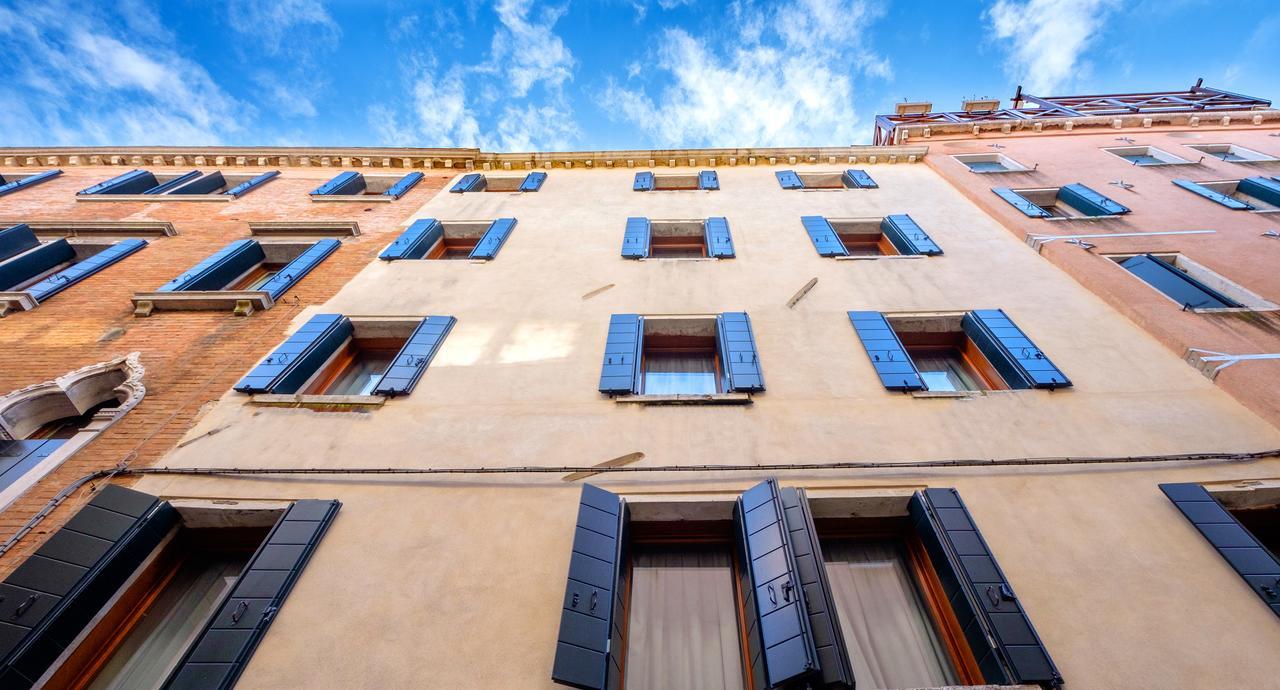 The Lion'S House Apt4 Венеция Экстерьер фото